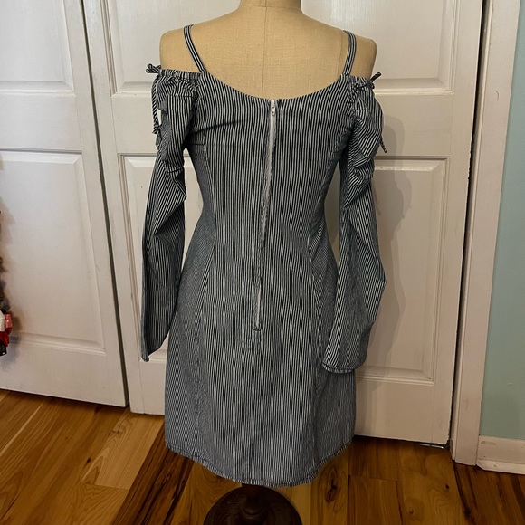 Girls Habitual size 14 open shoulder denim striped dress - Picture 2 of 5